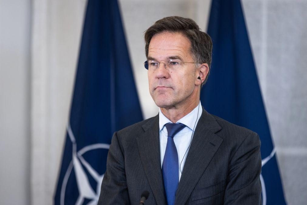 NATO exige a Moscovo fim de