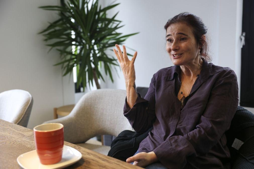 Eliane Brum defende jornalismo ativista e luta contra