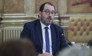 MP diz que antigo ministro da Educação João Costa não difamou André Pestana