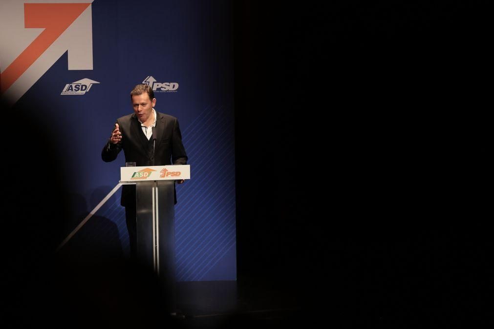 Montenegro diz perante Marques Mendes que candidato presidencial do PSD