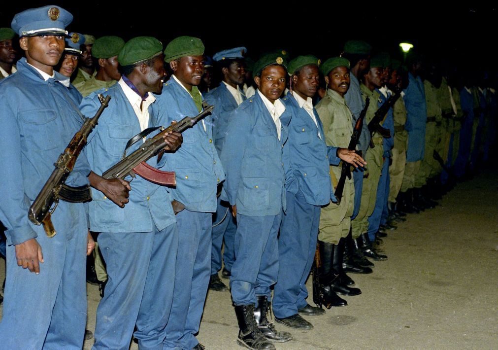 Polícia angolana registou 74 mortes e mais de 1.100 crimes durante a quadra festiva