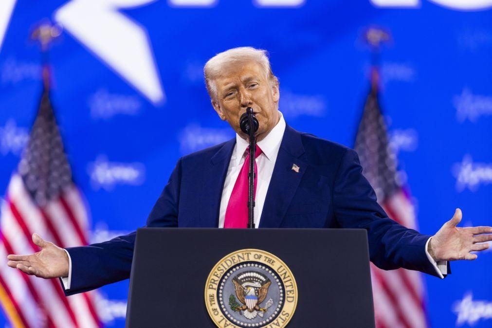 Trump diz que está a tentar