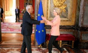 Von der Leyen e Costa chegaram à Ucrânia no terceiro aniversário da invasão