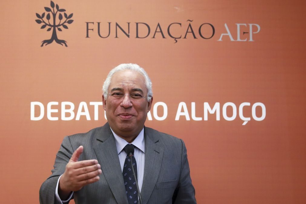 António Costa anuncia que défice rondará 