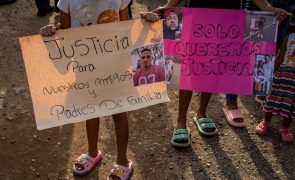 Juiz dá um dia ao Governo dos EUA para entregar dados sobre deportações de venezuelanos