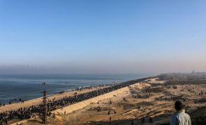 Exército israelita estende ofensiva terrestre ao sul de Gaza