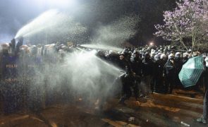 Ministério Público da Turquia pede prisão preventiva para autarca de Istambul