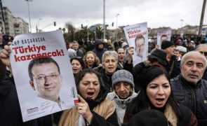 Presidente da Câmara de Istambul vai candidatar-se às presidenciais da Turquia
