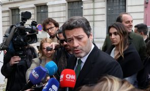 Chega recusa retirar cartazes após providência cautelar de Montenegro