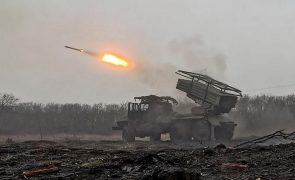 Rússia denuncia ataques de Kiev que diz tornarem impossível uma trégua