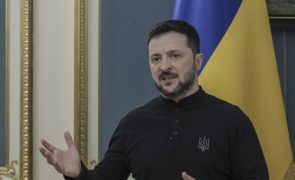 Zelensky acusa Rússia de 