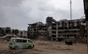 Israel avisa habitantes de Gaza que vai alargar operações militares 