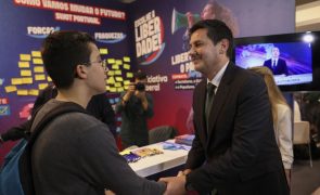 Rui Rocha considera que Montenegro está a empobrecer campanha ao recusar debates