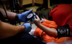 Associação alerta que 30% dos AVC afetam pessoas em idade ativa e pede reabilitação atempada