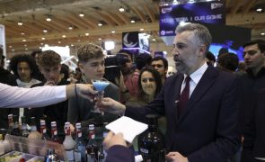 Pedro Nuno diz que vitória do PSD manteria instabilidade com PM 