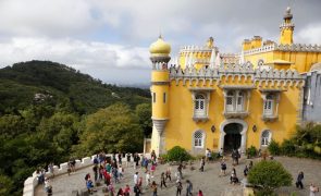 Alguns monumentos de Sintra reabrem no domingo com condicionamentos
