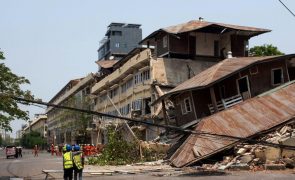 Cruz Vermelha pede apoio superior a 100 milhões de dólares para vítimas do sismo