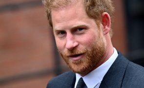 Príncipe Harry acusado de assédio e intimidação por dirigente de ONG em África