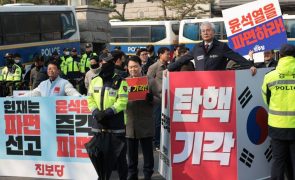Tribunal Constitucional decide na sexta-feira sobre destituição do presidente da Coreia do Sul