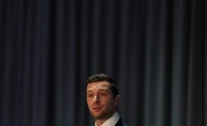 Líder da União Nacional denuncia 