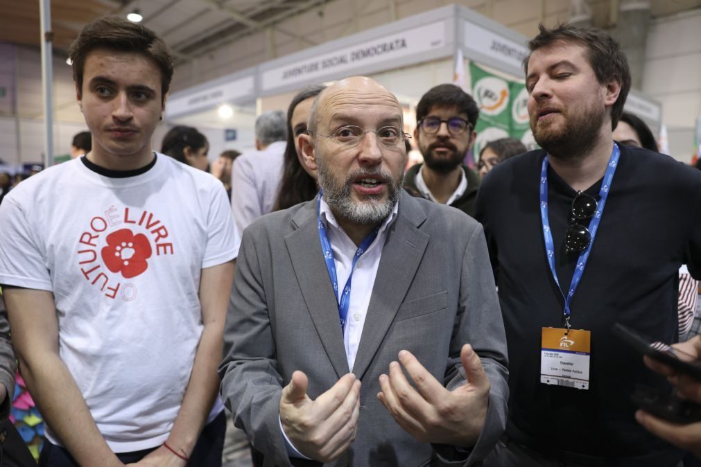 Livre apresenta queixa à CNE e ERC contra PSD, RTP, SIC e TVI sobre debates televisivos