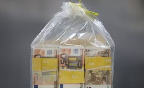 Suíça contabiliza quase 7,8 ME de ativos russos congelados