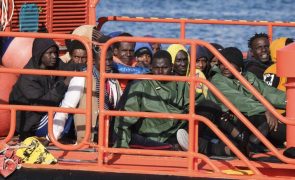 Pelo menos 186 migrantes foram resgatadas ao largo das Ilhas Canárias