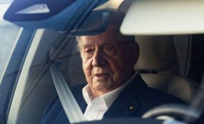 Juan Carlos I apresenta queixa inédita por injúrias contra  histórico político espanhol