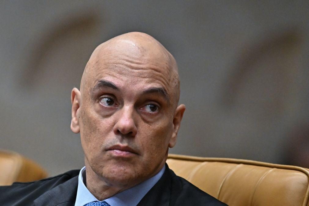 Supremo do Brasil ordena prisão de parente de Bolsonaro que fugiu para Argentina