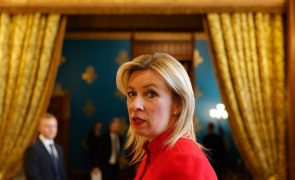 Rússia compara UE a navio a afundar-se após anúncio de tarifas de Trump