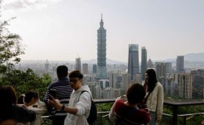 Líder de Taiwan promete 