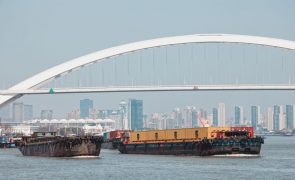 China impõe tarifa de 34% a importações dos EUA a partir de 10 de abril