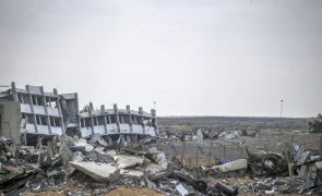 Vídeo de ataque de Israel a médicos contraria versão de que seguiam de luzes apagadas