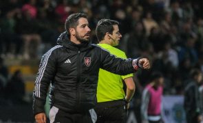 Treinador do Casa Pia considera Farense 