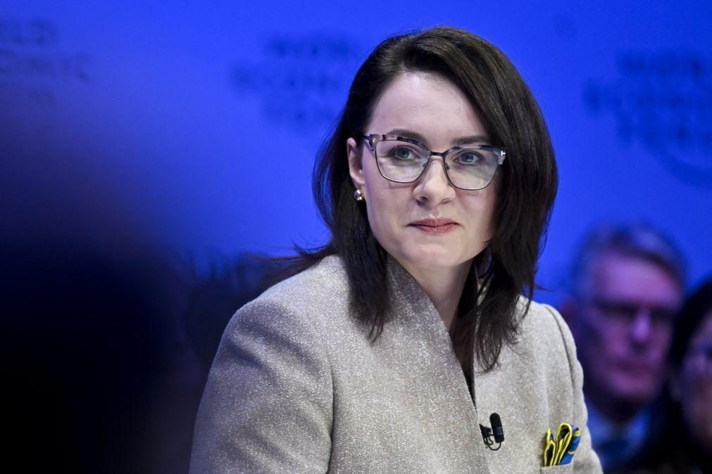Kiev vai enviar equipa aos EUA para negociar novo esboço do acordo sobre minerais