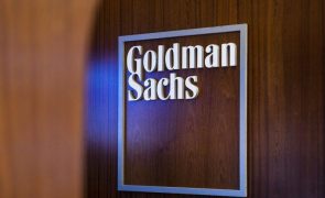 Goldman Sachs sobe probabilidade de recessão nos Estados Unidos para 45%