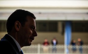 Primeiro-ministro admite preocupação com tarifas e está 