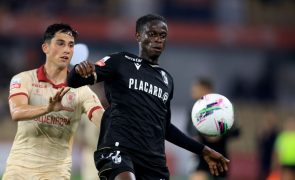 Vitória de Guimarães vence em Barcelos e ascende à condição ao quinto lugar
