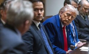 Donald Trump declara estar 