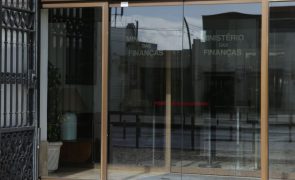 CNE envia ao MP queixa contra Governo por 