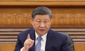 Xi Jinping diz que protecionismo não leva a lado nenhum antes de visita ao Vietname