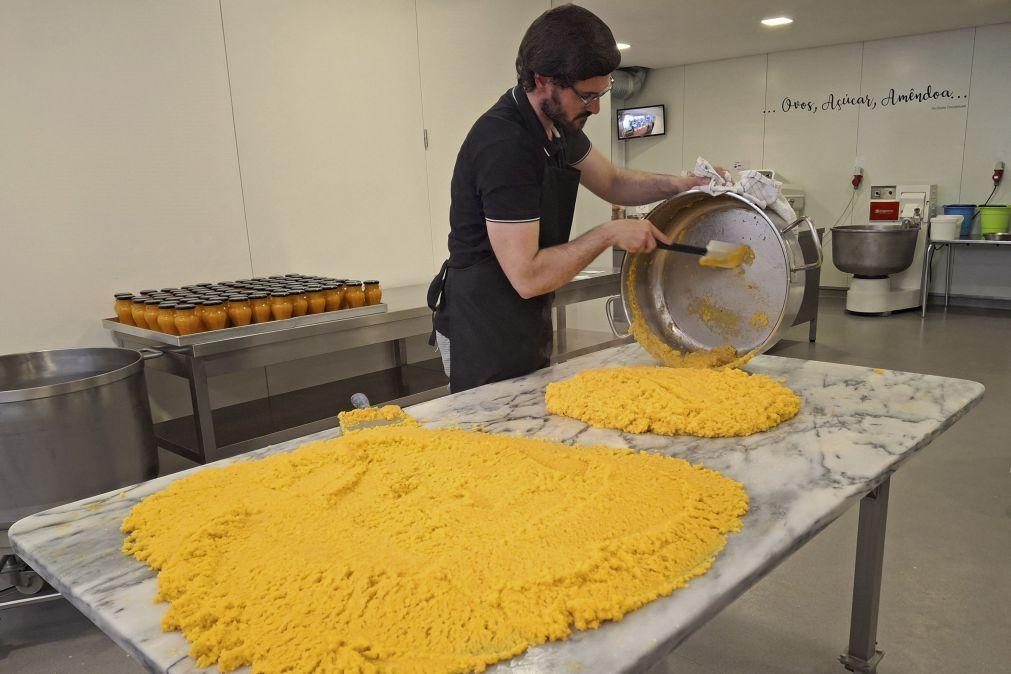 Ovos fazem subir preço do pão-de-ló de Ovar, mas quase não afetam doces de Arouca