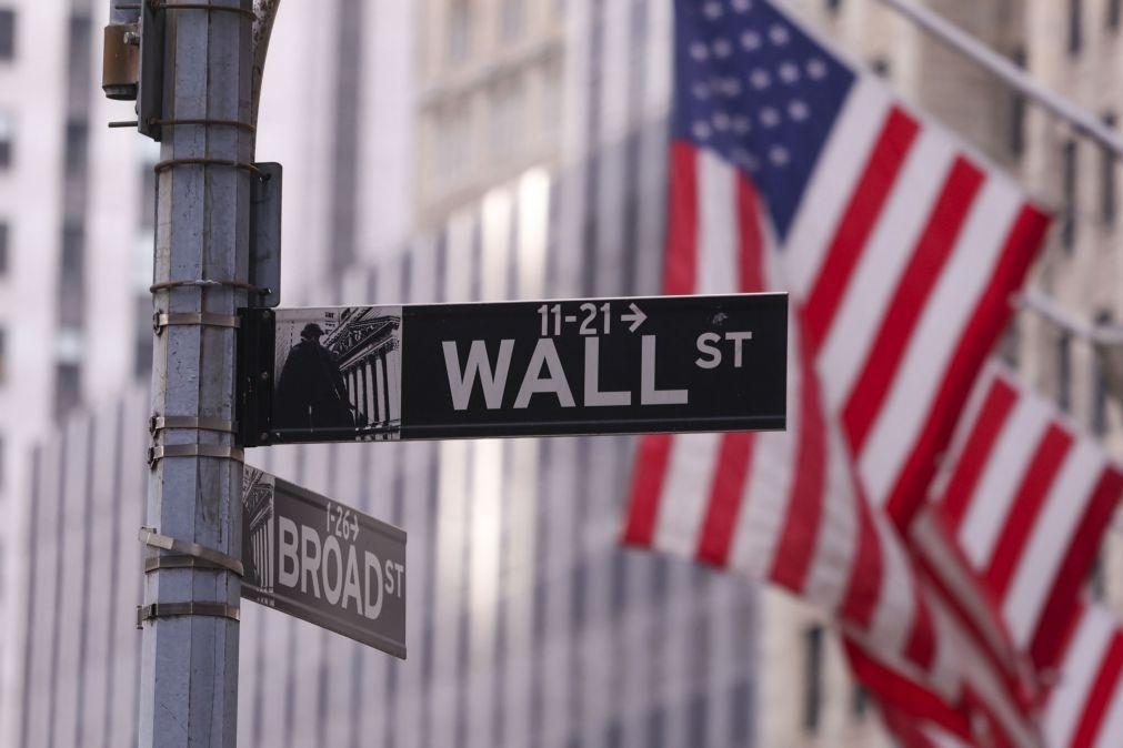 Bolsa em Wall Street negoceia em ligeira alta perante incerteza sobre tarifas
