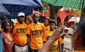 Moçambique com meta de reduzir para menos de metade incidência do HIV/Sida