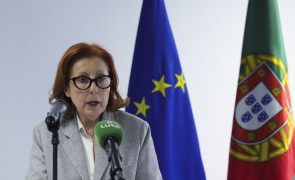Ministra rejeita que queda do Governo ponha em causa Plano Social para o Clima