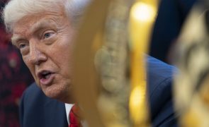Trump tenta levar para tribunal em Nova Iorque oposição legal da Califórnia às tarifas