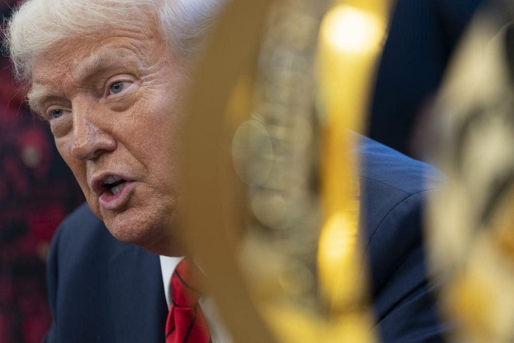Trump tenta levar para tribunal em Nova Iorque oposição legal da Califórnia às tarifas