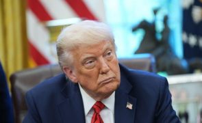 Trump sugere saída das negociações se não houver progressos 