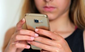Instagram testa uso de IA para impedir que adolescentes mintam na idade