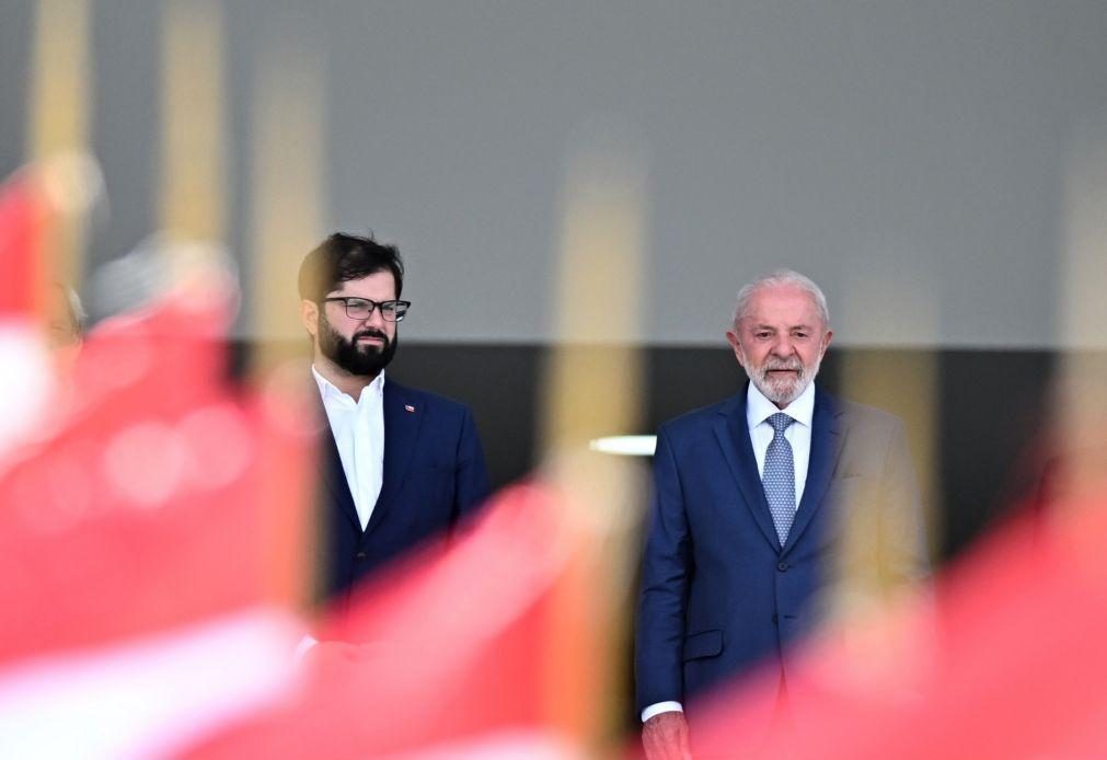 Lula assinala chegada dos portugueses há 525 anos e recorda